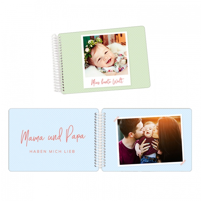 Baby Fotobuch mit bunten Seiten und großen Fotos