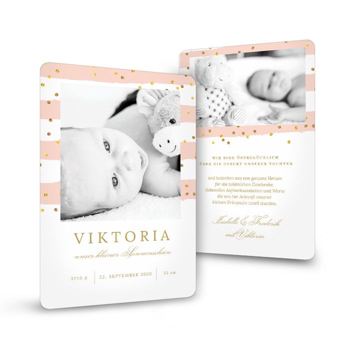 Babykarte mit Streifen in Apricot und goldenem Konfetti - Postkarte mit abgerundeten Ecken