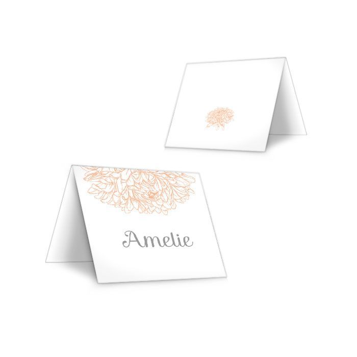 Florale Tischkarte zur Hochzeit mit Pfingstrose in Apricot