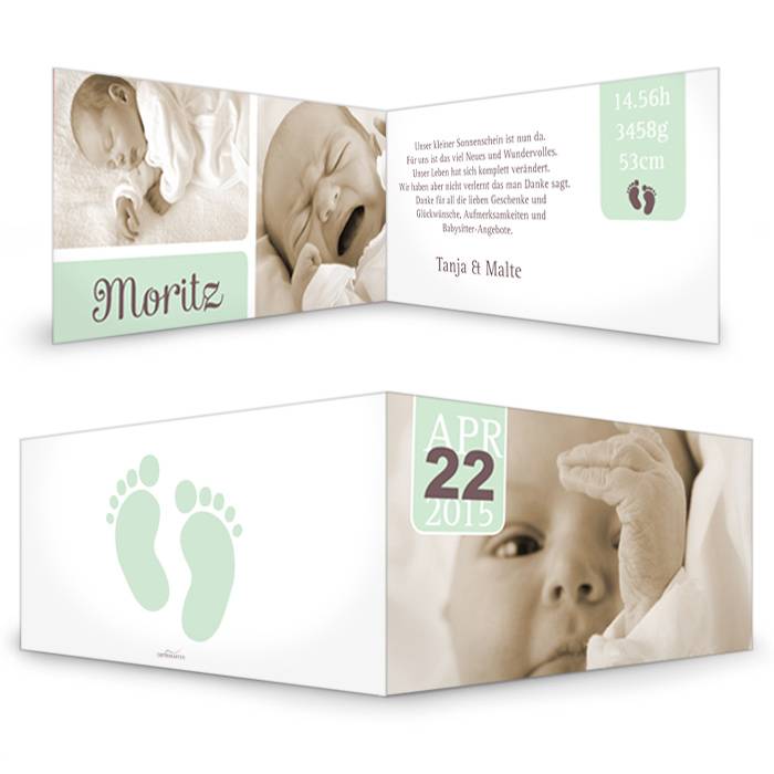 Moderne Geburtskarte in Grün mit Fußabdrücken und Fotos