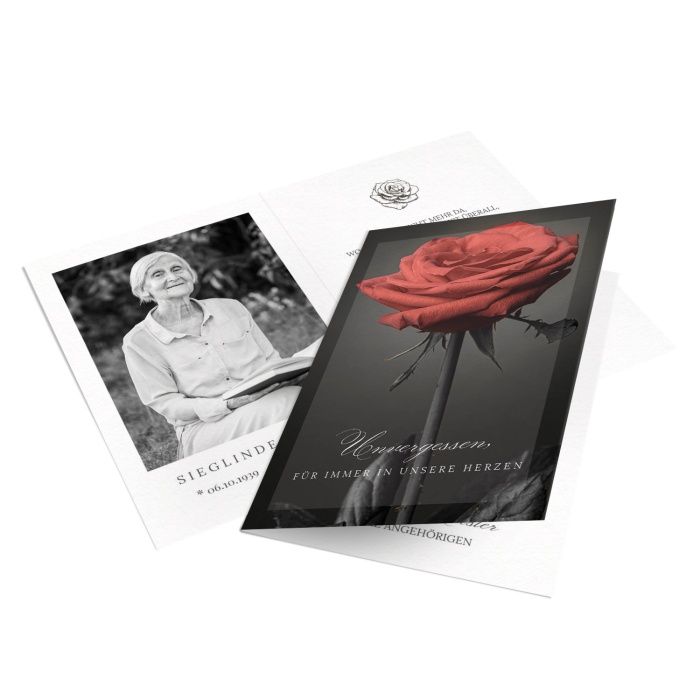 Geschmackvolle Trauerkarte mit Rose und Erinnerungsfoto