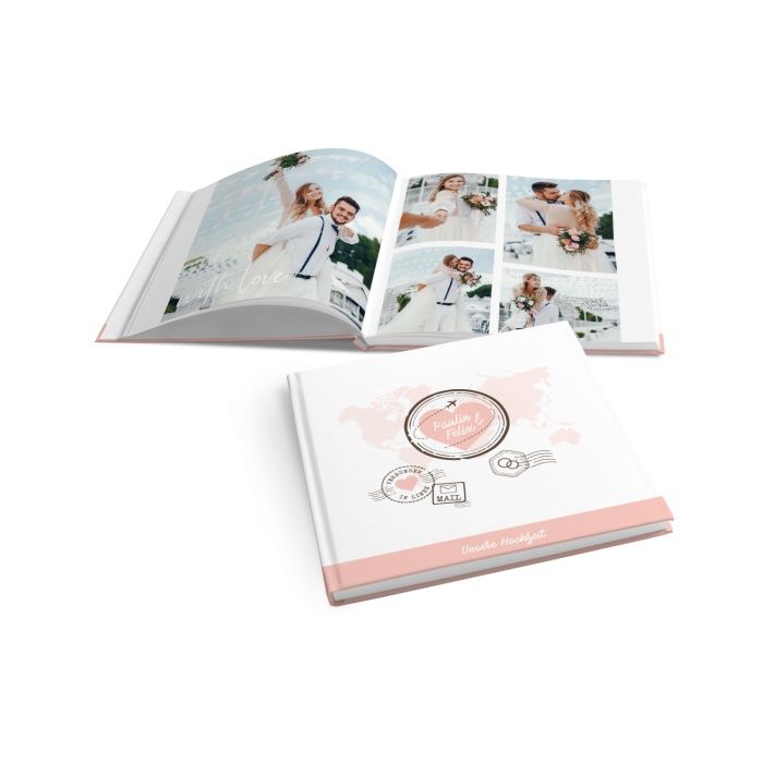 Quadratisches Fotobuch als Bordkarte mit Herzicon in Rosa