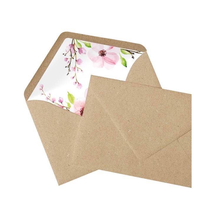 Kraftpapier Briefumschlag mit bedrucktem Inlay mit Blumen