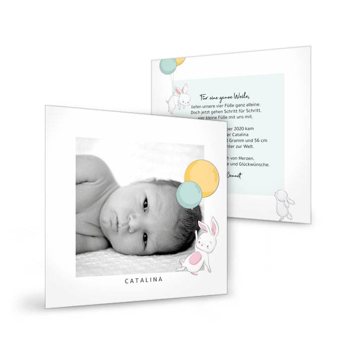 Kleine Postkarte zur Geburt mit niedlichen Häschen