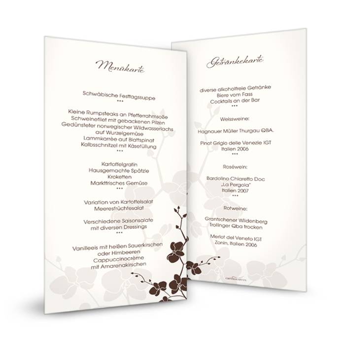 Menükarte zur Hochzeit mit floralem Design in Creme
