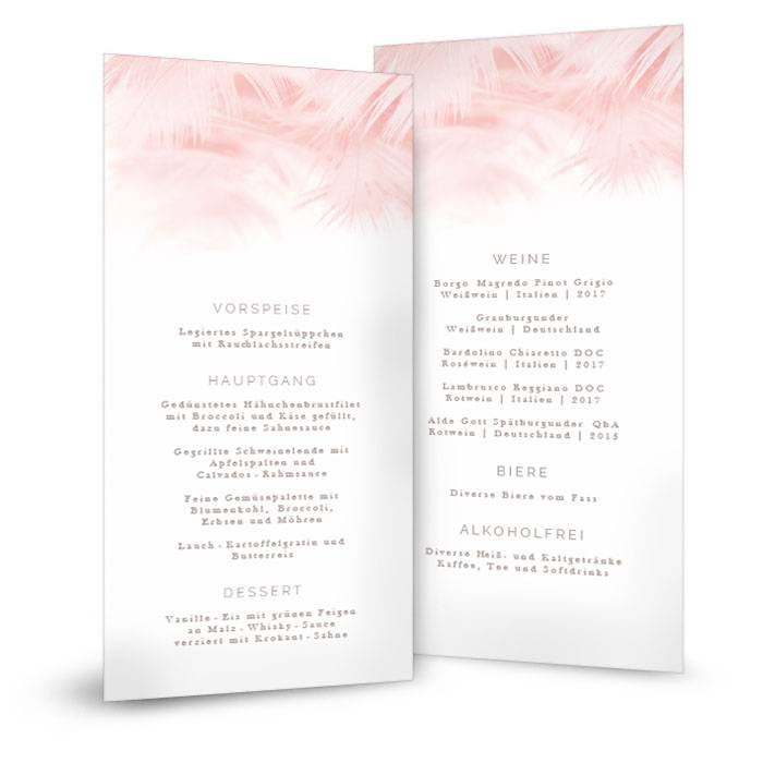 Romantische Menükarten zur Hochzeit mit zarten Federn in Rose