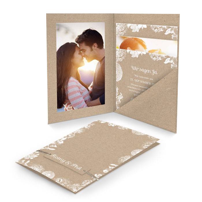 Pocket mit Anhänger als Hochzeitseinladung in Kraftpapieroptik