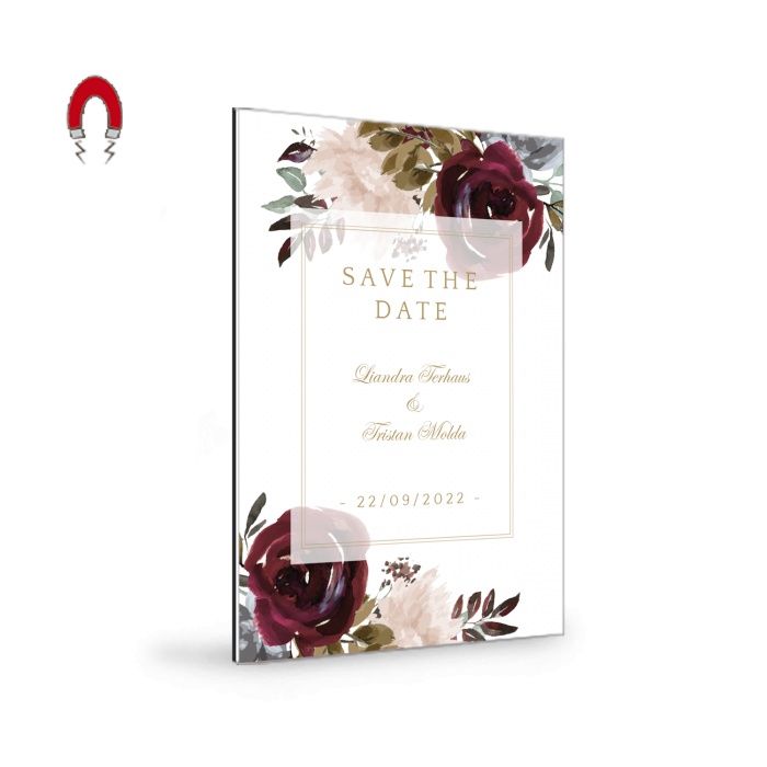Save the Date Magnet-Karte mit romantischem Blumendesign und goldener Schrift