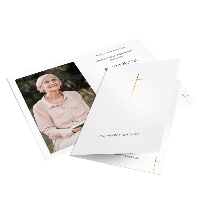 Stilvolle Trauerkarte mit schlichten, goldfarbenen Kreuz