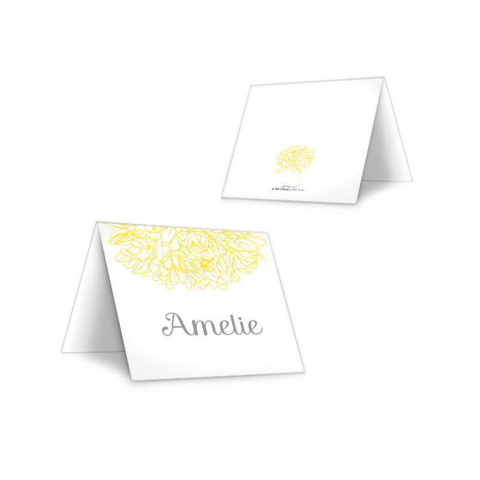 Florale Tischkarte zur Hochzeit mit Pfingstrose in Gelb