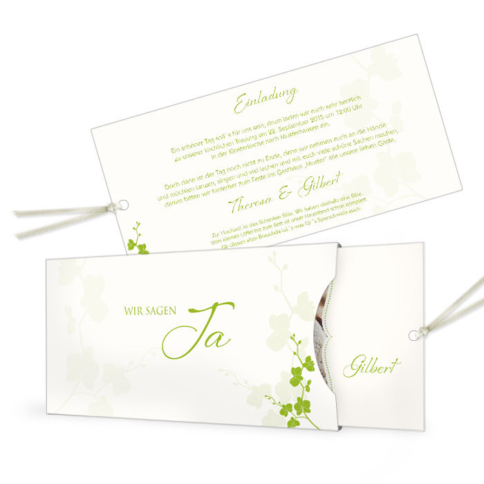 Einladung mit floralem Muster in Grün als Einsteckkarte