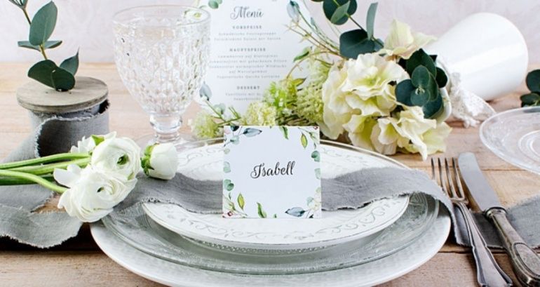 Tischkarte zur Hochzeit im Greenery Stil